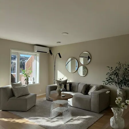 Leilighet Modern And Stylish *